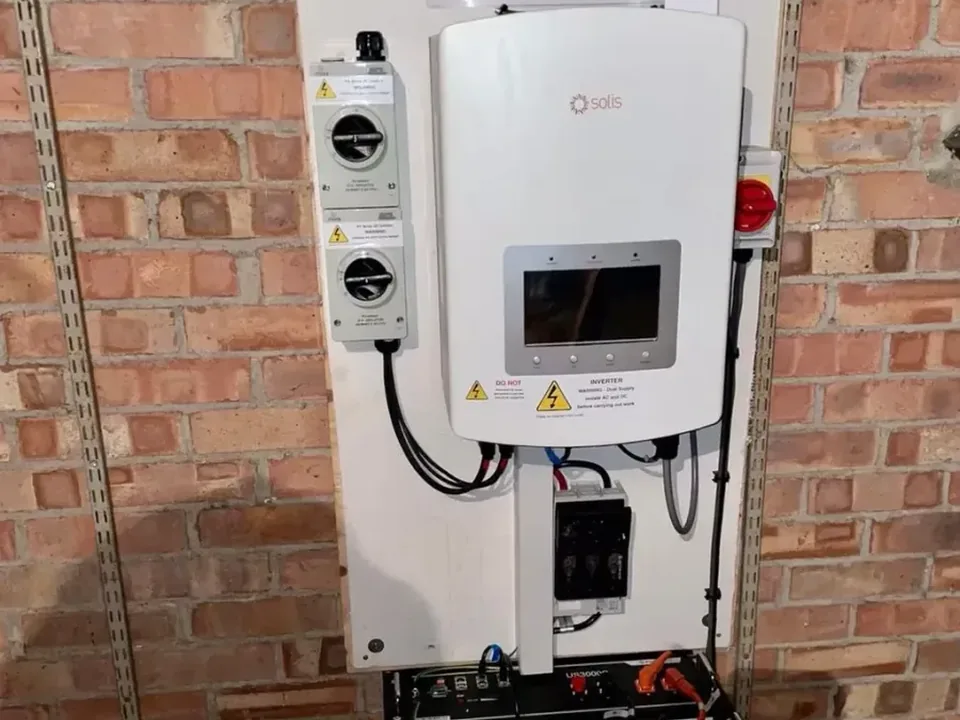 Battery storage and inverter installed in a Northampton utility room